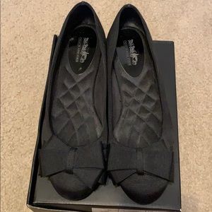 Coach and Four Flats with Bow Accent